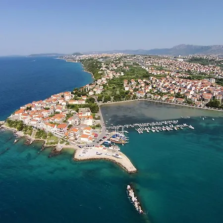 With Parking Space Stobrec, Split - 24425 شقة