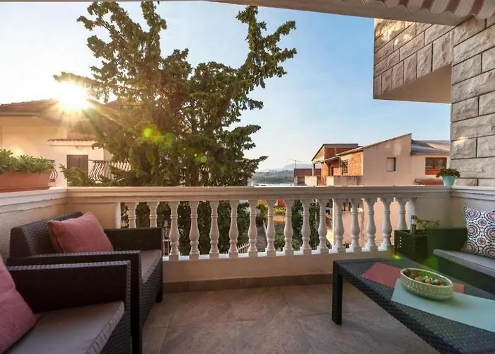 With Parking Space Stobrec, Split - 24425 شقة